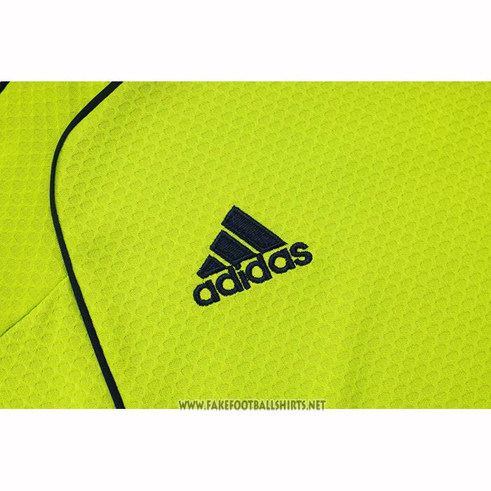 Tracksuit
 Real Madrid Short Sleeve
 2025-2026 Green
 - Shorts
